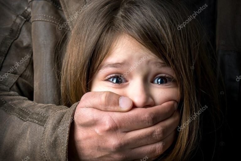 Pai suspeito de abusar sexualmente da filha de 13 anos em BH é preso em hotel de Itaúna