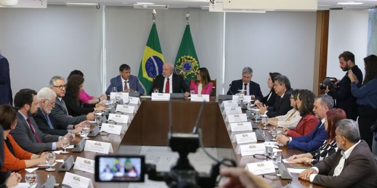 PAA: agricultores familiares ofertam 248 mil toneladas de alimentos – Artigo de Exemplo