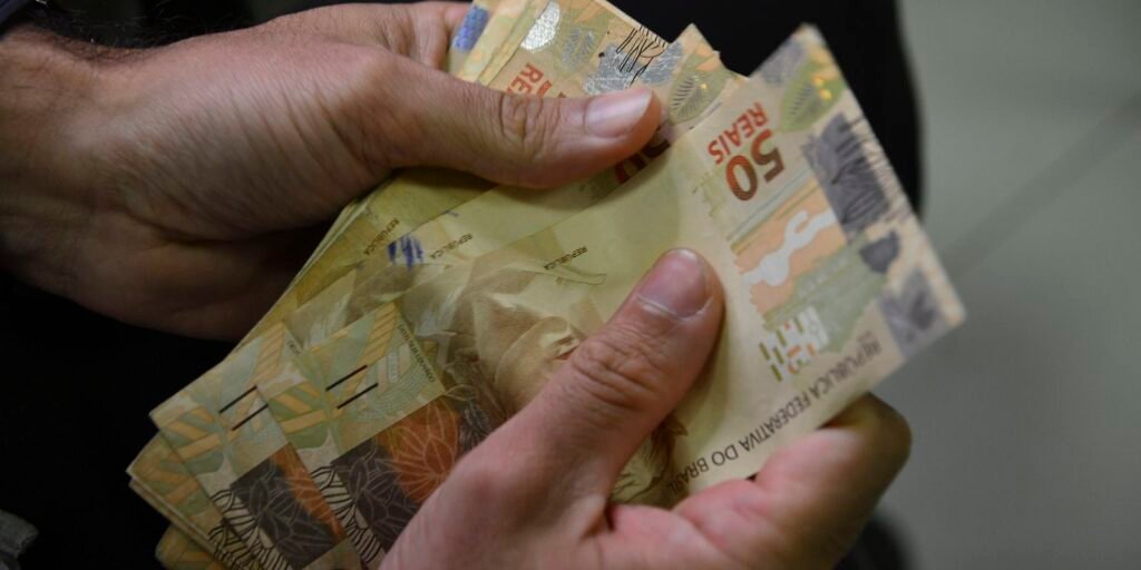 Acredita: governo lança programa de crédito e renegociação de dívidas