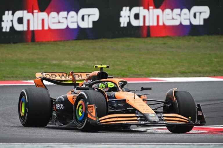 Norris faz pole da sprint da China em quali chuvoso Norris faz pole da sprint da China em quali chuvoso