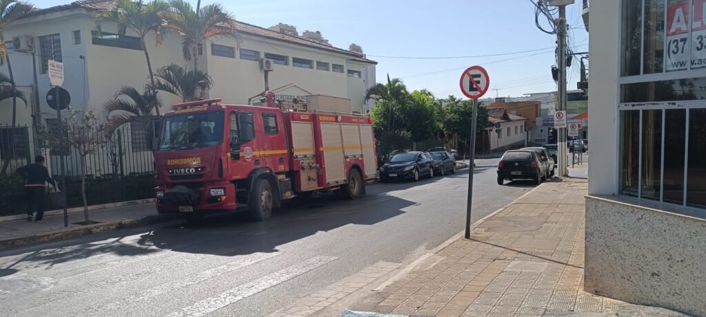Falta de tela de proteção preocupou a todos