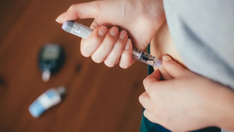 SUS muda fornecimento de insulina e orienta pacientes em Arcos