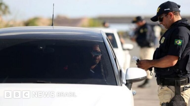Drogômetro da Lei Seca: novo teste de drogas pega remédio? 'Drogômetro': novo aparelho que será usado nas blitzes da Lei Seca vai pegar motorista que toma remédio?